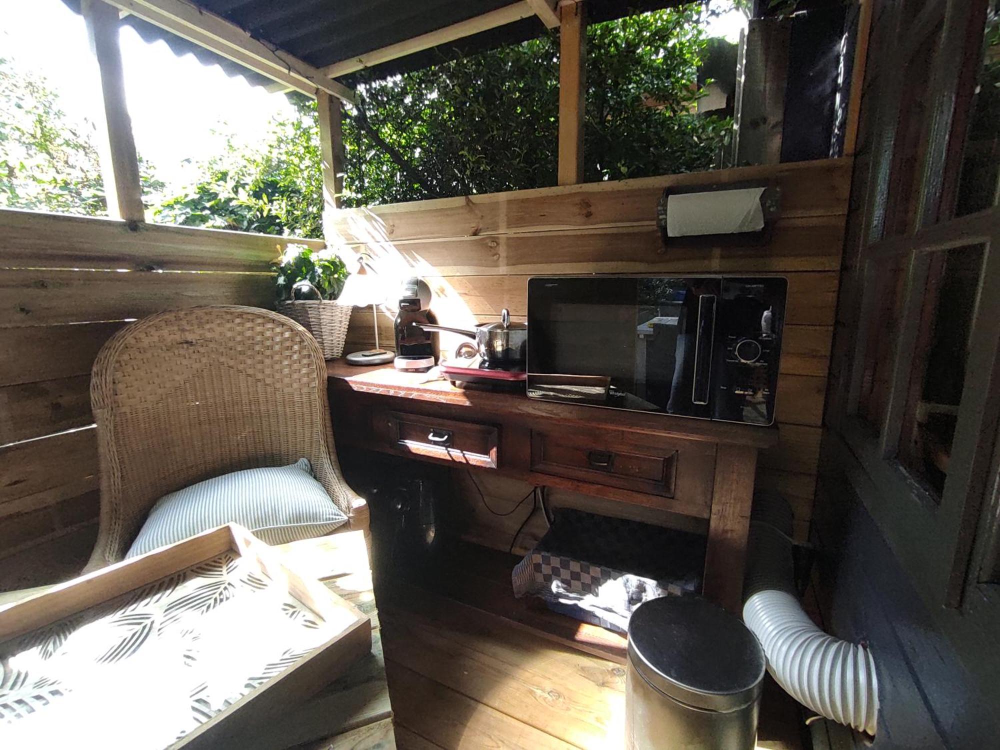 "Tempat Senang" Chalet On The Beautiful Veluwe With Airco Sauna Bbq Jacuzzi Beamer And Dog Putten Exterior foto